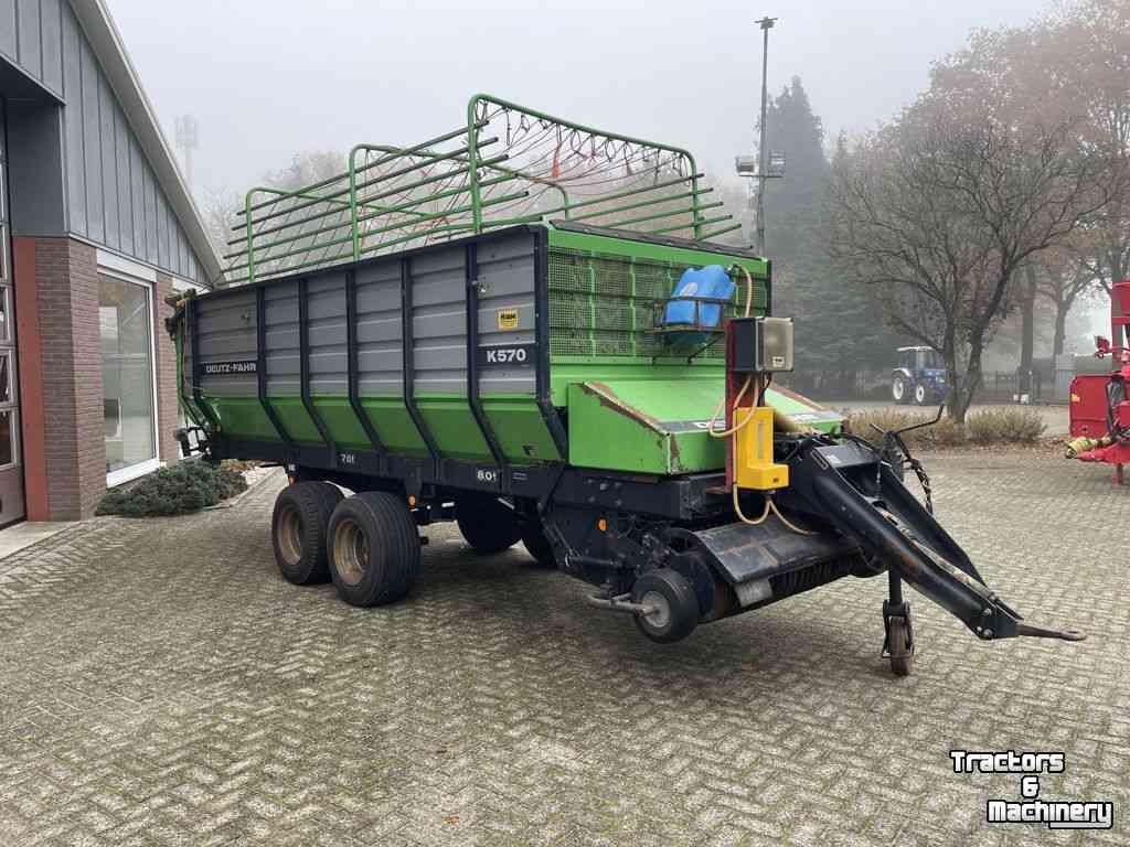 Self-loading wagon Deutz-Fahr K570 Opraapwagen