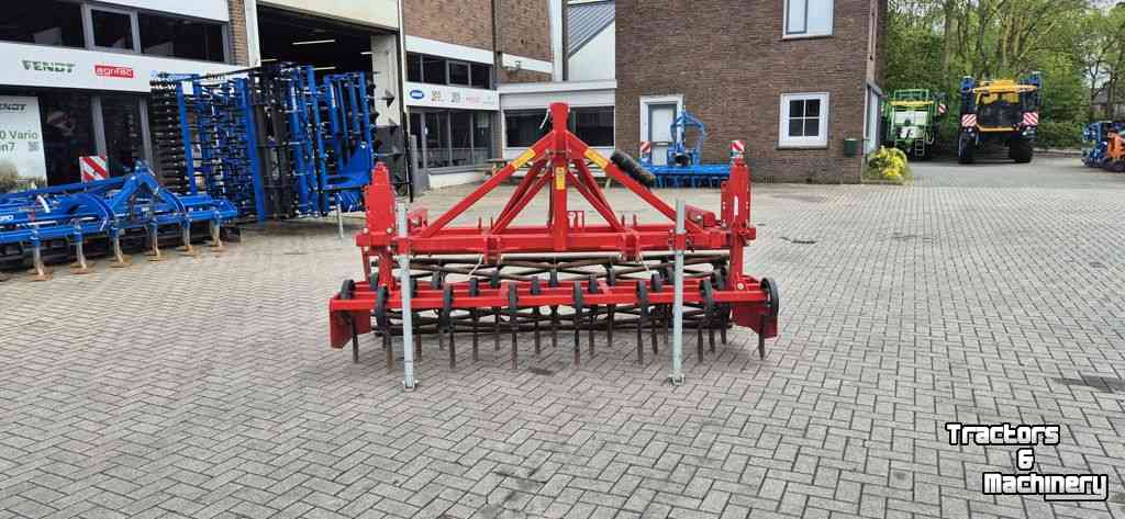 Seedbed combination Evers Albino TH-3 Q62
