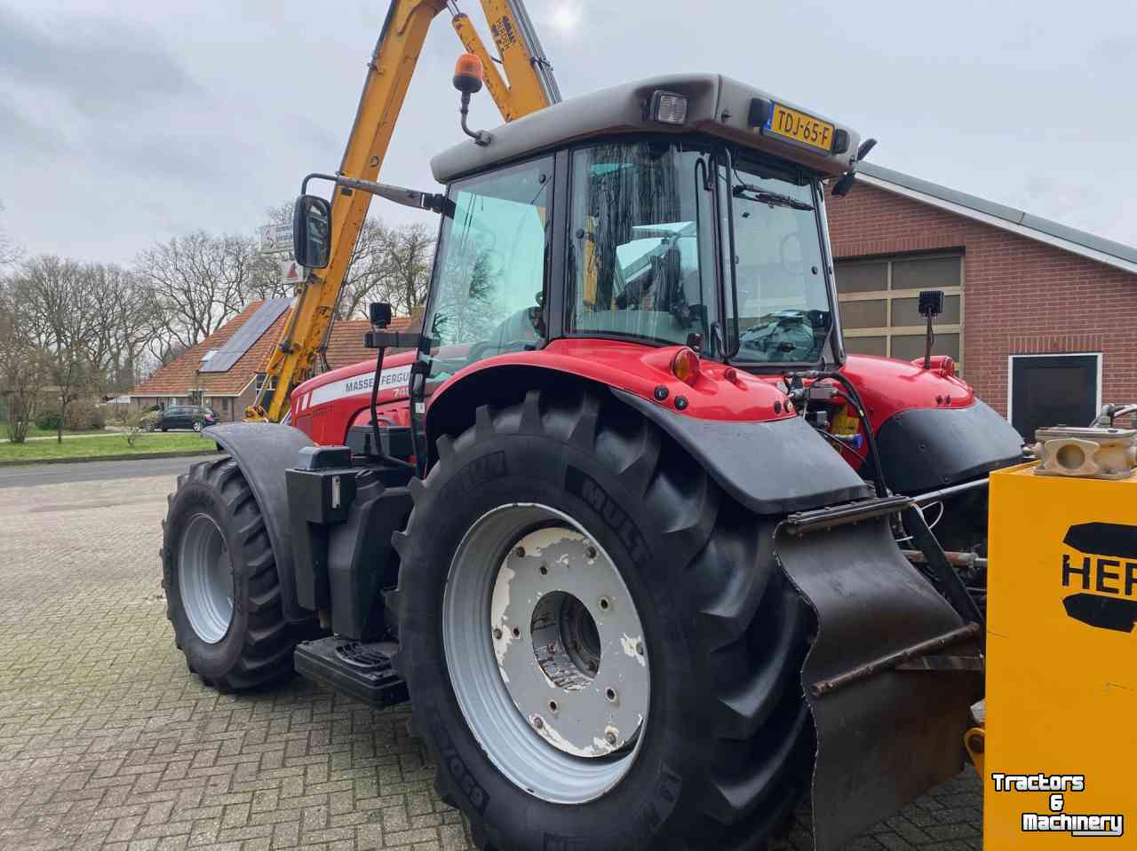 Tractor MF 7480 Dyna VT