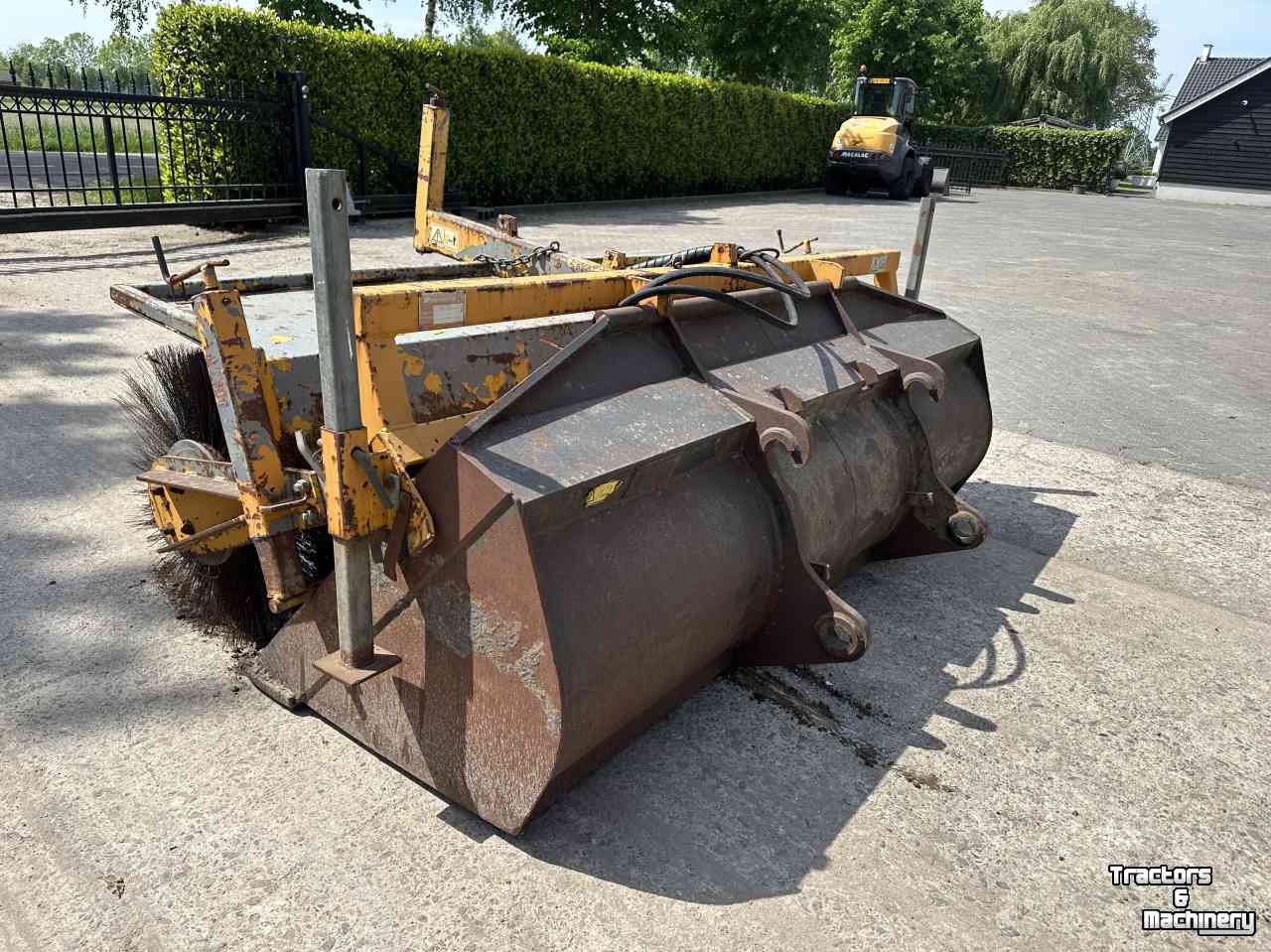 Other attachments and accessories  veegmachine afkomstig van Ahlmann AZ150