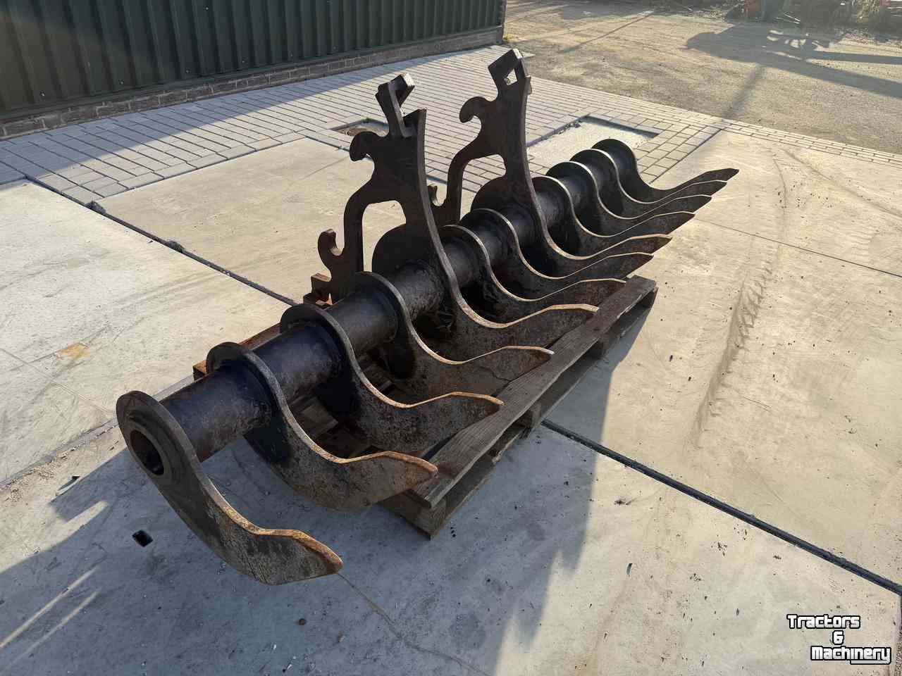 Other attachments and accessories  Rooiriek