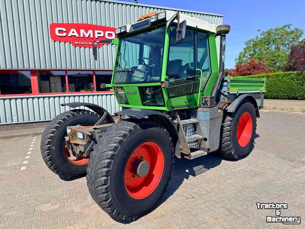 Tractor Fendt Xylon 520