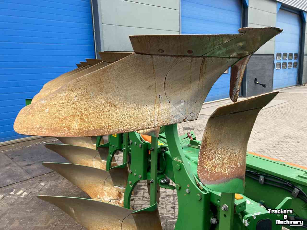 Ploughs Amazone Cayron V200-100 Wentelploeg