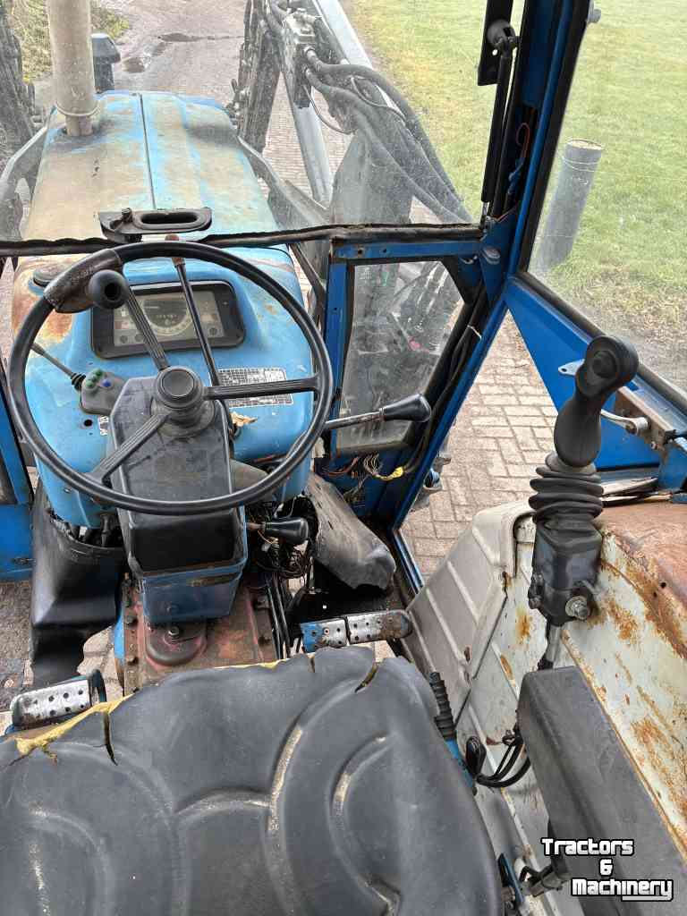 Tractor Ford 5610