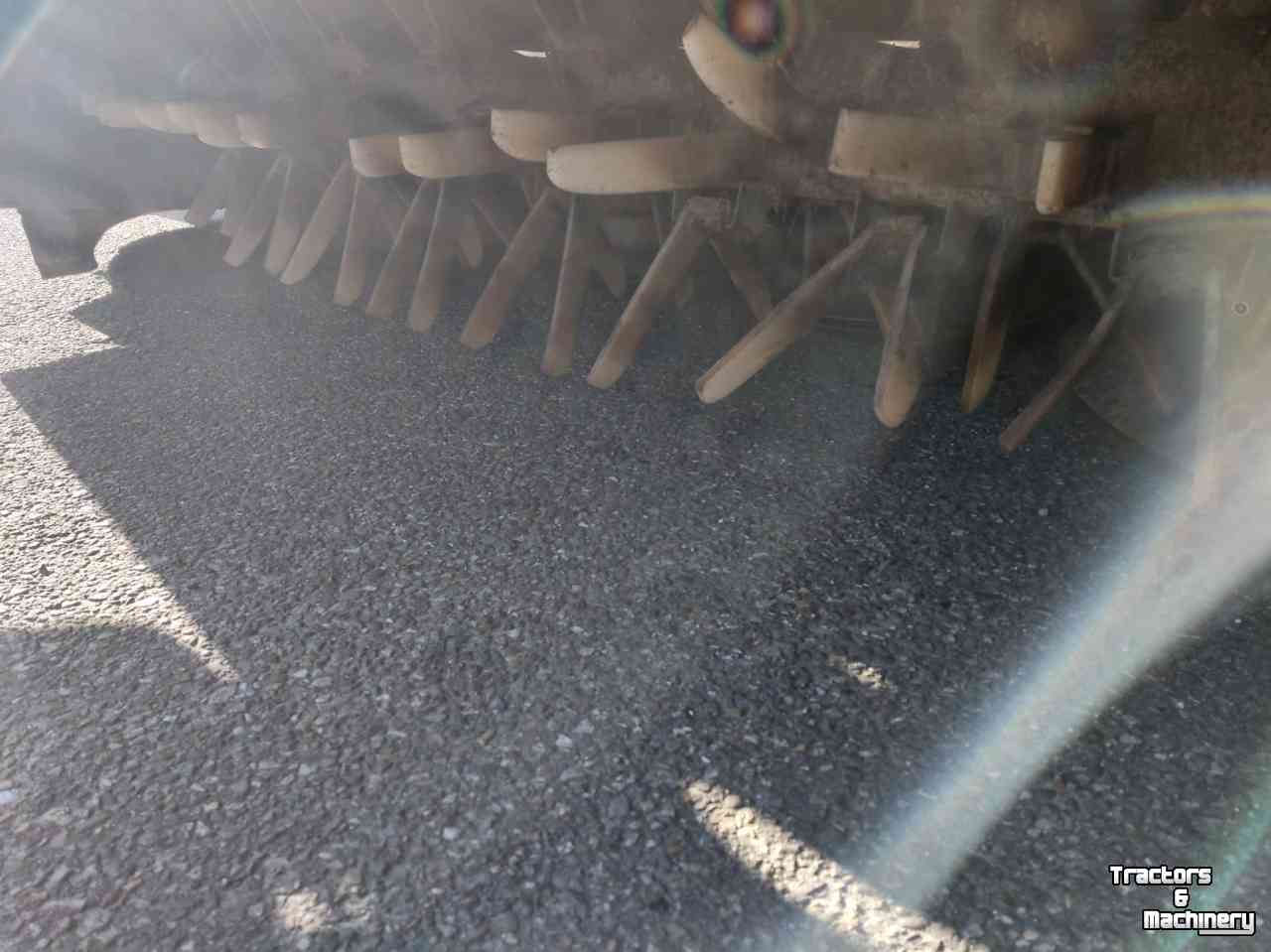 Mower Kuhn PZ 320 C