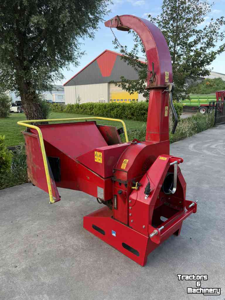 Wood Chipper Lindana TP 200 PTO