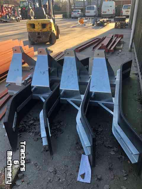 Rubber yard scraper  Rubberschuif