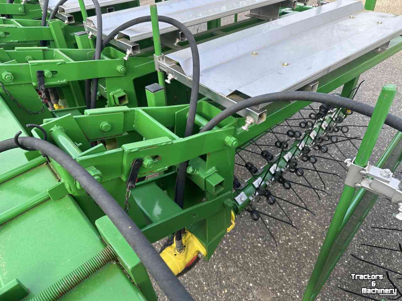 Inter-row cultivator Christiaens 9 rijig