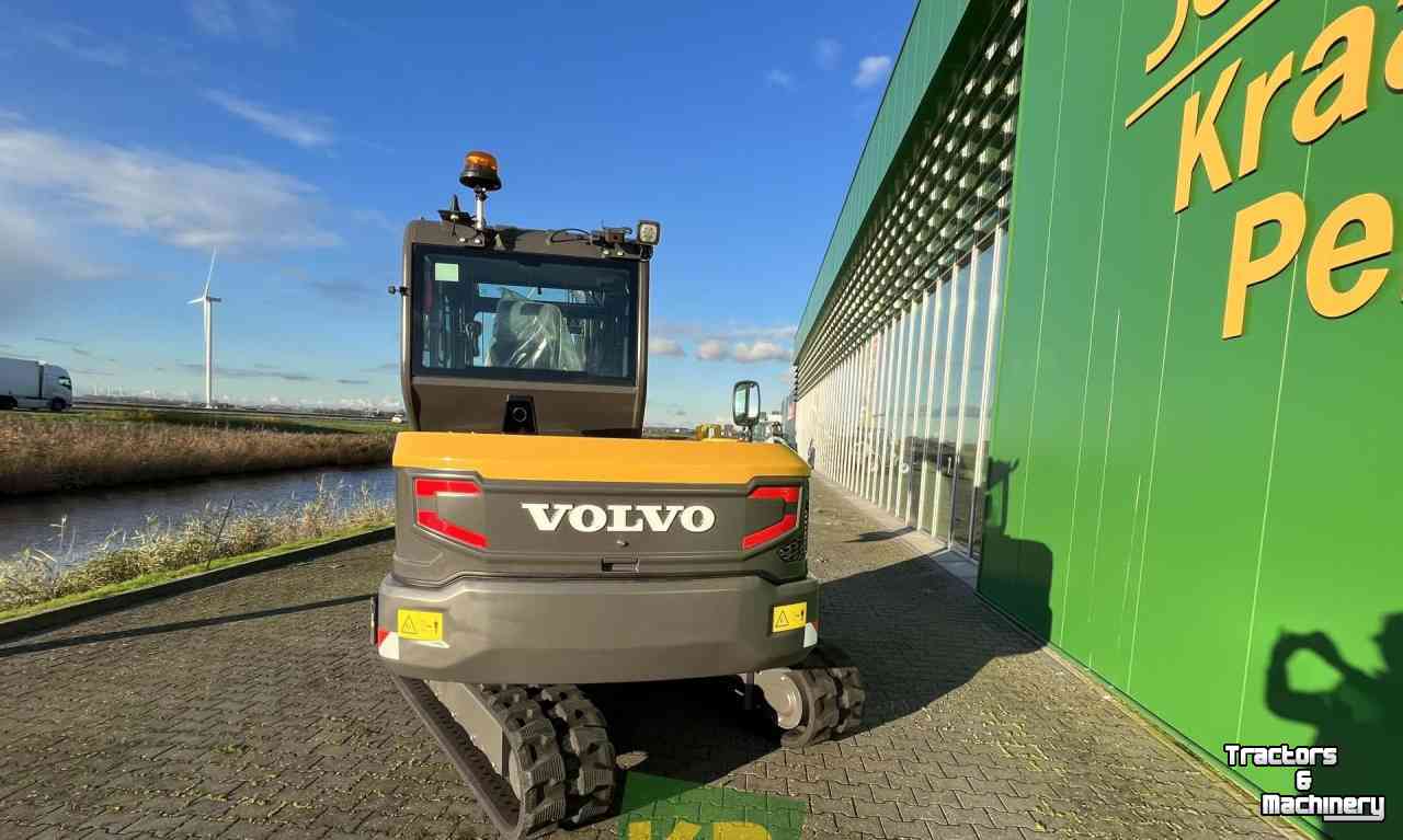Excavator tracks Volvo EC 60 E  Rupskraan