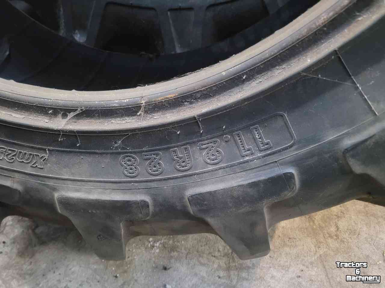 Wheels, Tyres, Rims & Dual spacers Michelin 11.2 R28