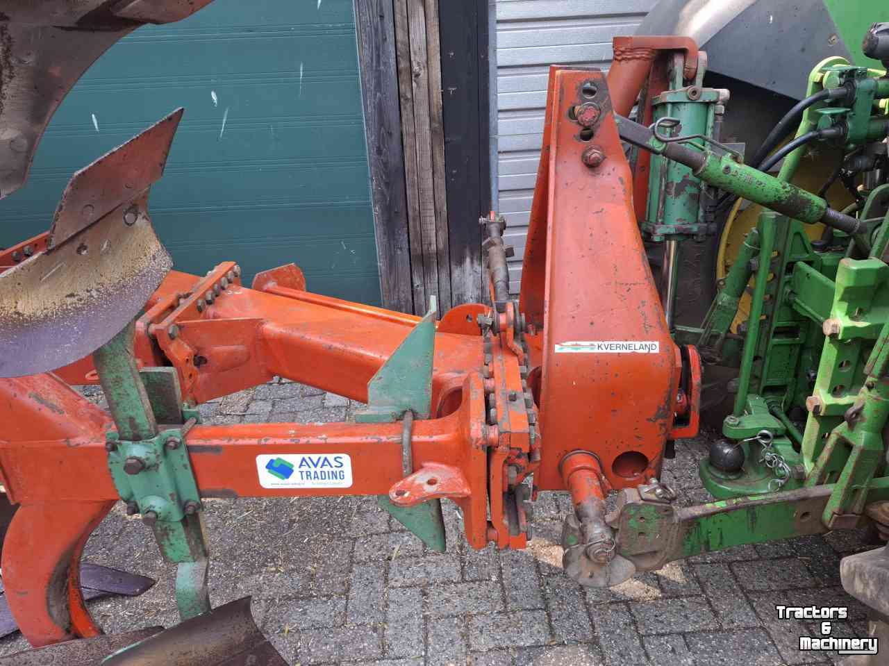 Ploughs Kverneland EG 160 - 3 schaar wentelploeg ploeg steenbeveiliging 2 schaar
