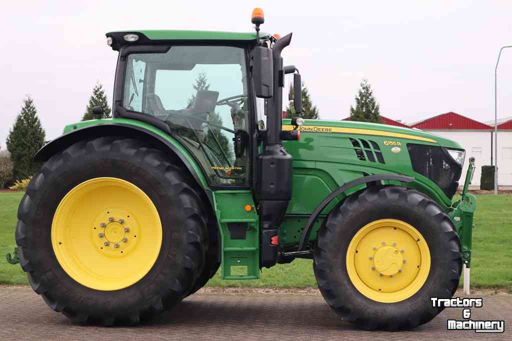 Tractors John Deere 6155R