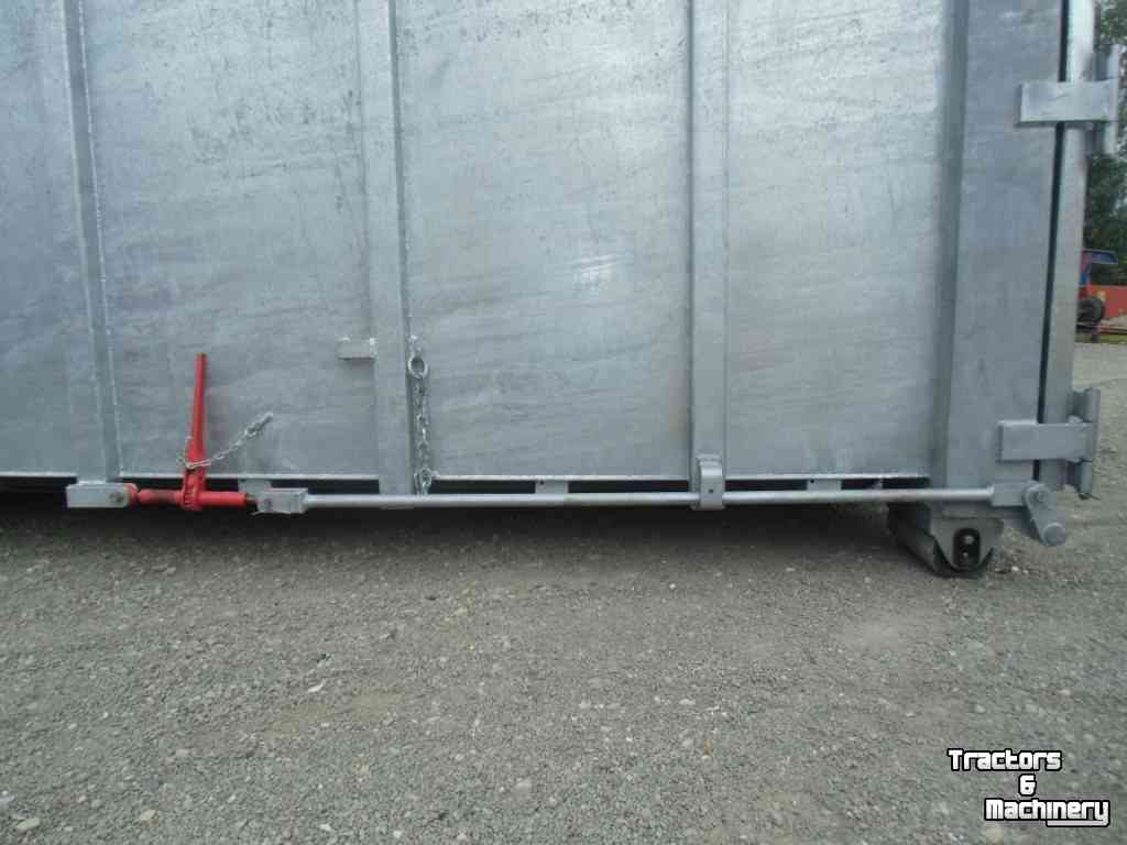 Manure container Agomac Haakarm mestcontainer