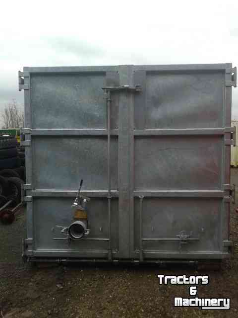Manure container Agomac Haakarm mestcontainer