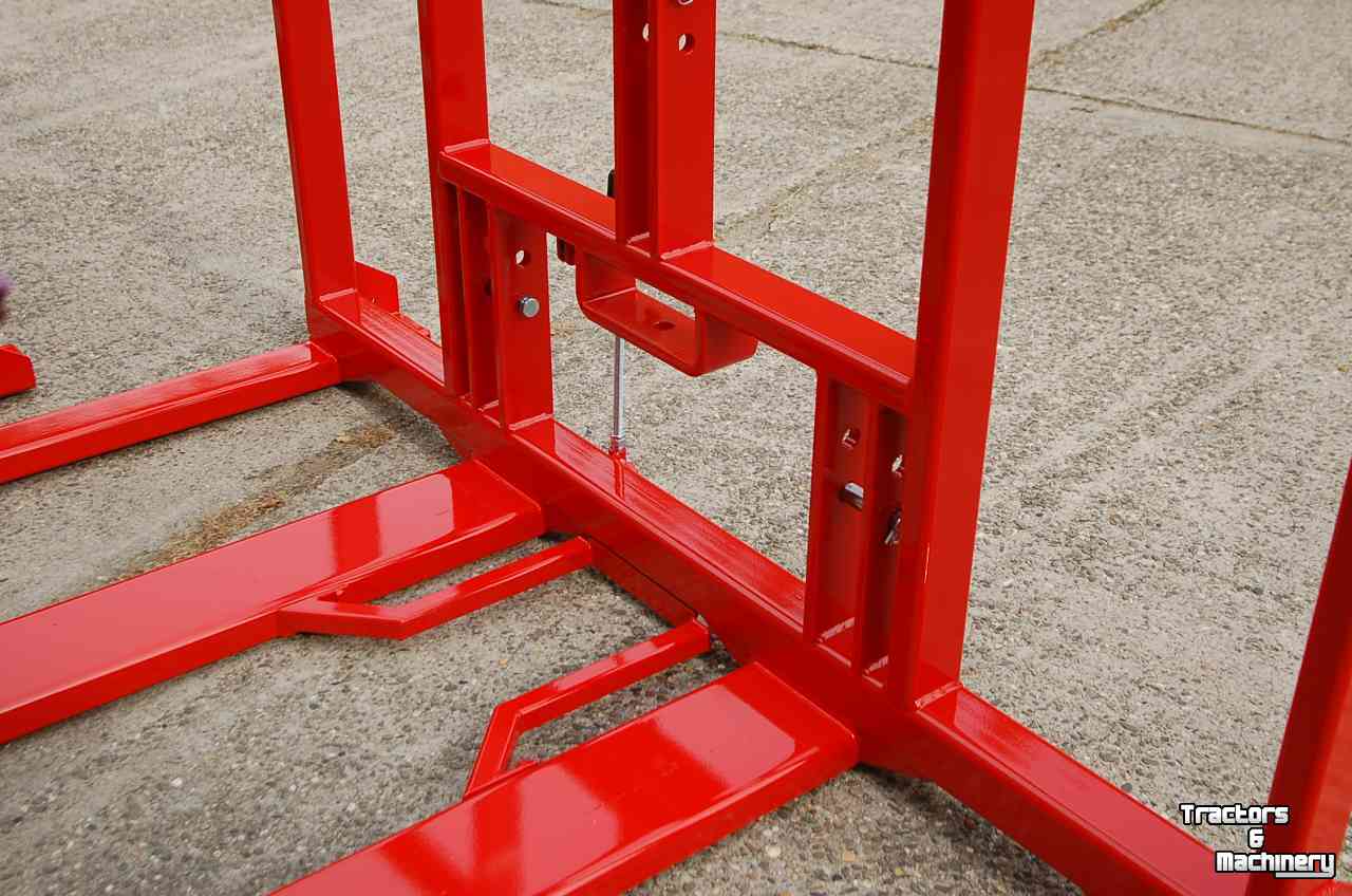 Other conveying equipment and accessories Vegniek VBZ2H Vorkenbord Kistenrek