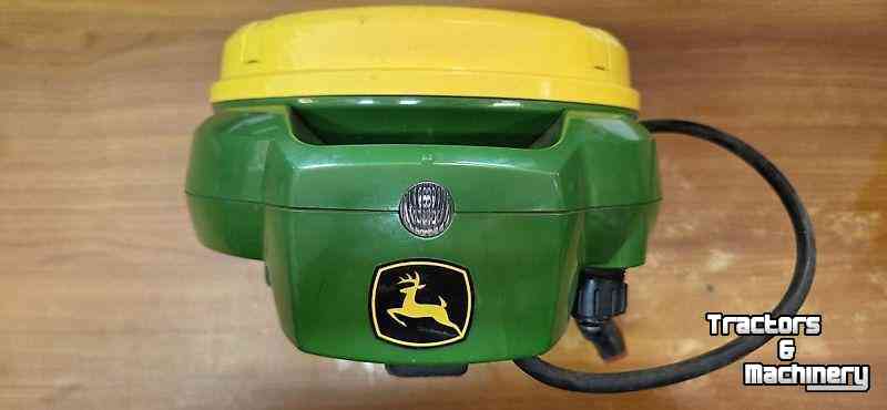 GPS steering systems and attachments John Deere StarFire 7000 permanente RTK
