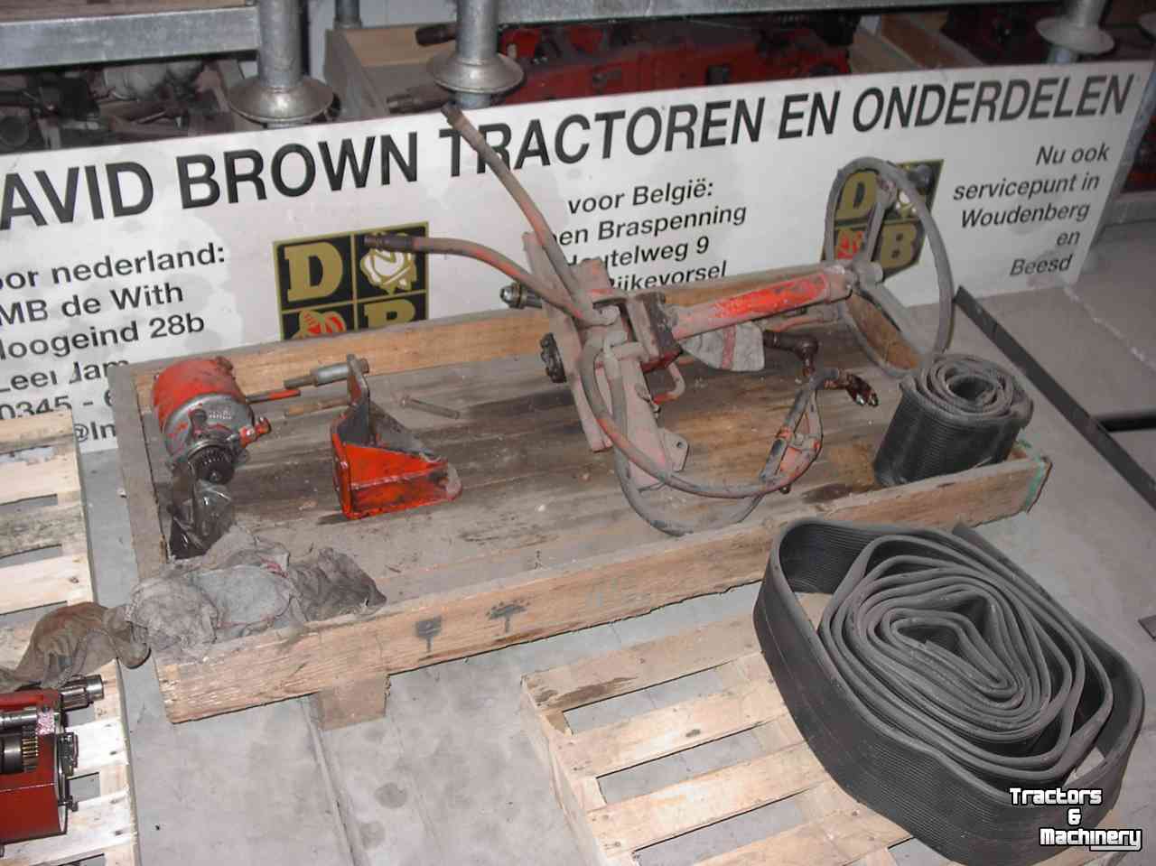 Other tractors and accessories David Brown Alle type s Case en David Brown onderdelen