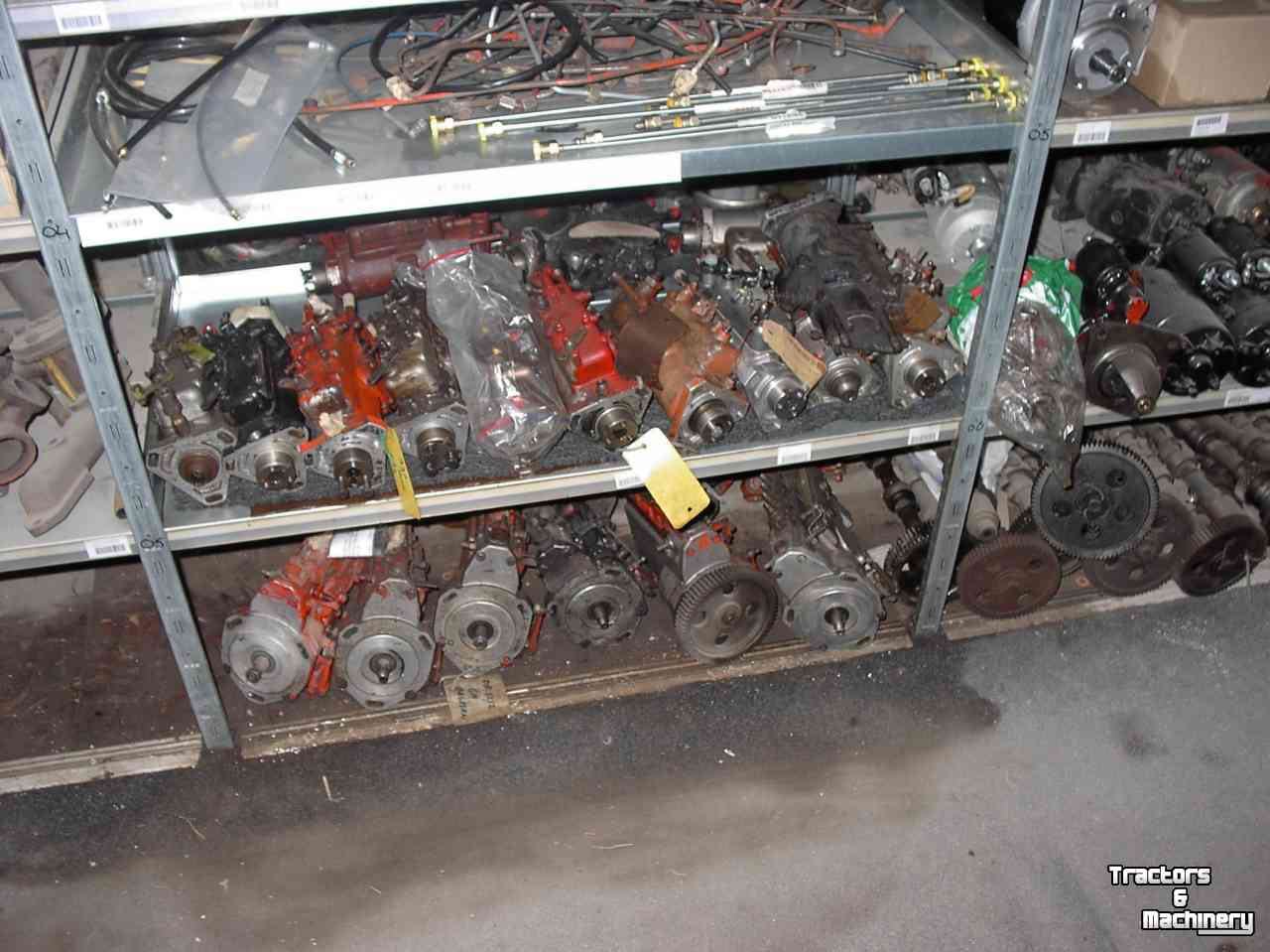 Other tractors and accessories David Brown Alle type s Case en David Brown onderdelen