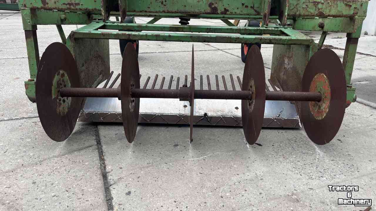 Other harvesters and accessories Basrijs Lichter aardbeien