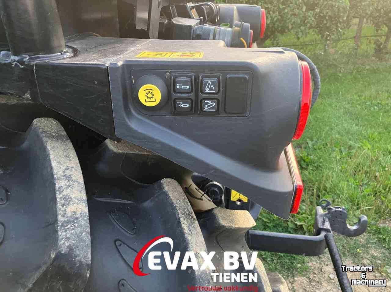 Small-track Tractor Case-IH Quantum 100N