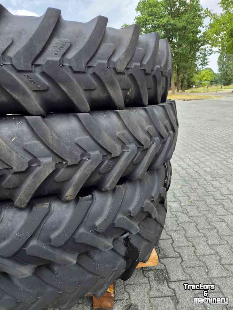 Wheels, Tyres, Rims & Dual spacers Michelin 320/90R54, cultuurwielen veldspuit