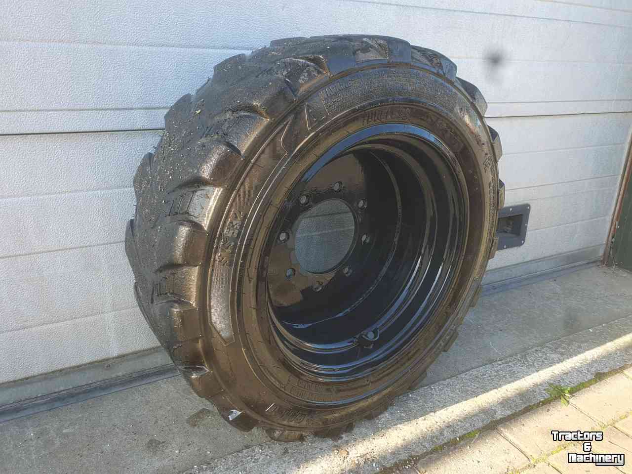 Wheels, Tyres, Rims & Dual spacers  10165NHS    10x 16,5   (265/70-16,5)  NHS wiel