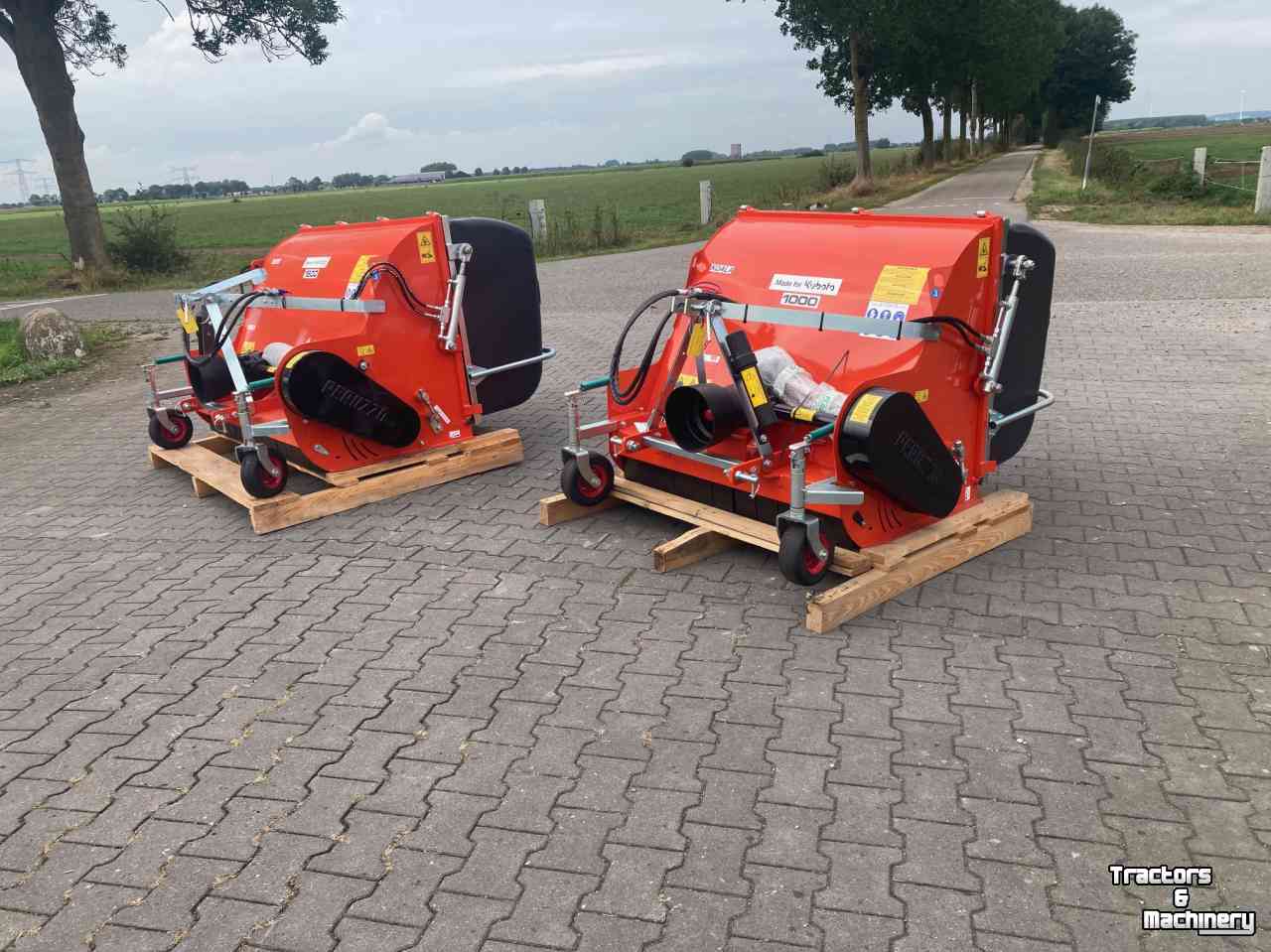 Spike roller Kubota Koala klepelmaaiers verticuteermachine leverbaar; 1000, 1200,1600