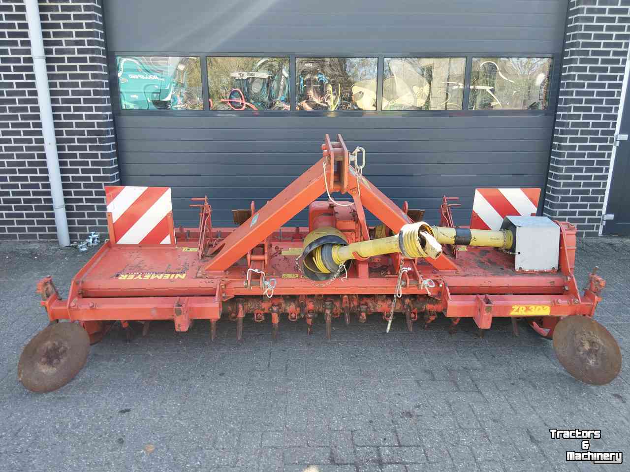 Rotary Tiller Niemeyer ZR 303 Grondfrees 3 meter breed  met pakkerwals