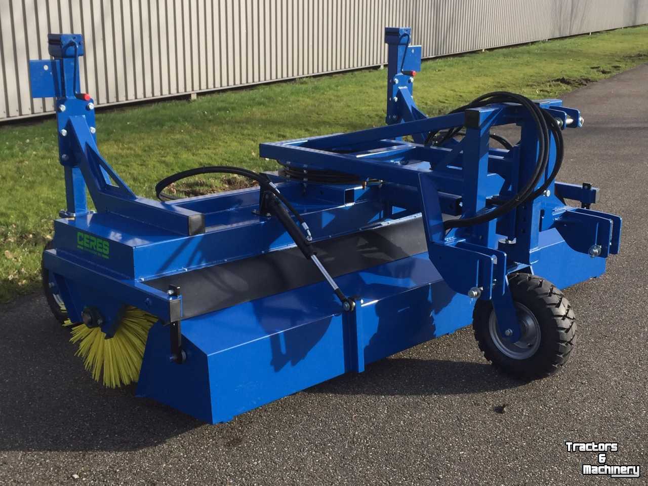 Sweeper Ceres Veegmachine Tractor CVM-T PRO 600