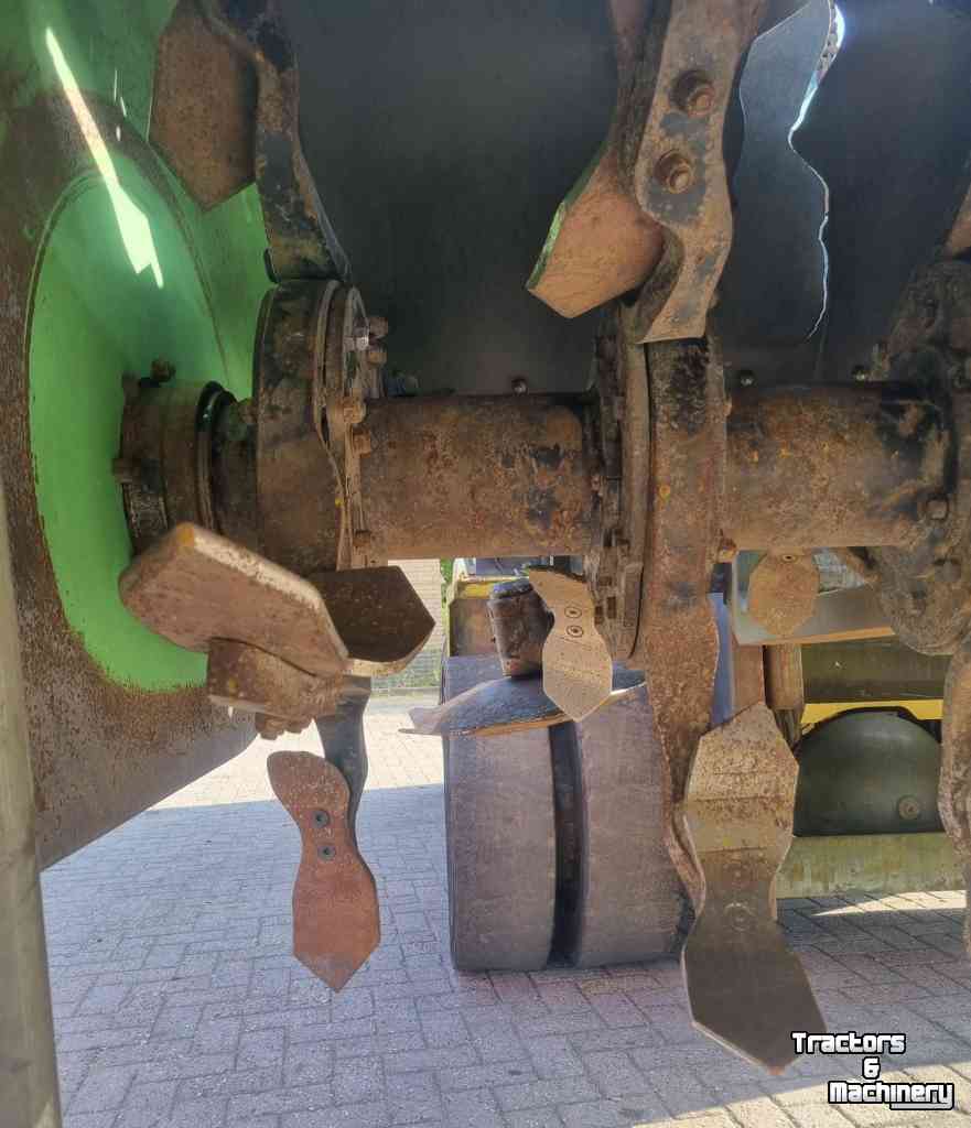 Spader machine Farmtec rotar 300 met springrotor