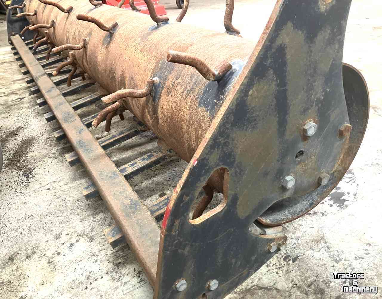 Spader machine Farmtec rotar 300 met springrotor