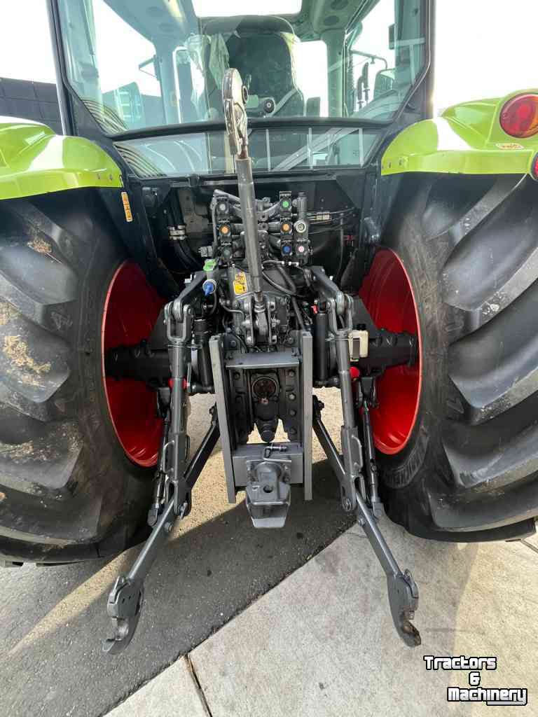 Used parts for tractors Claas Atos