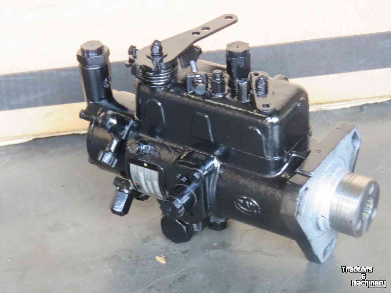 Tractor Ford Brandstofpomp Ford E2NN94543LBR