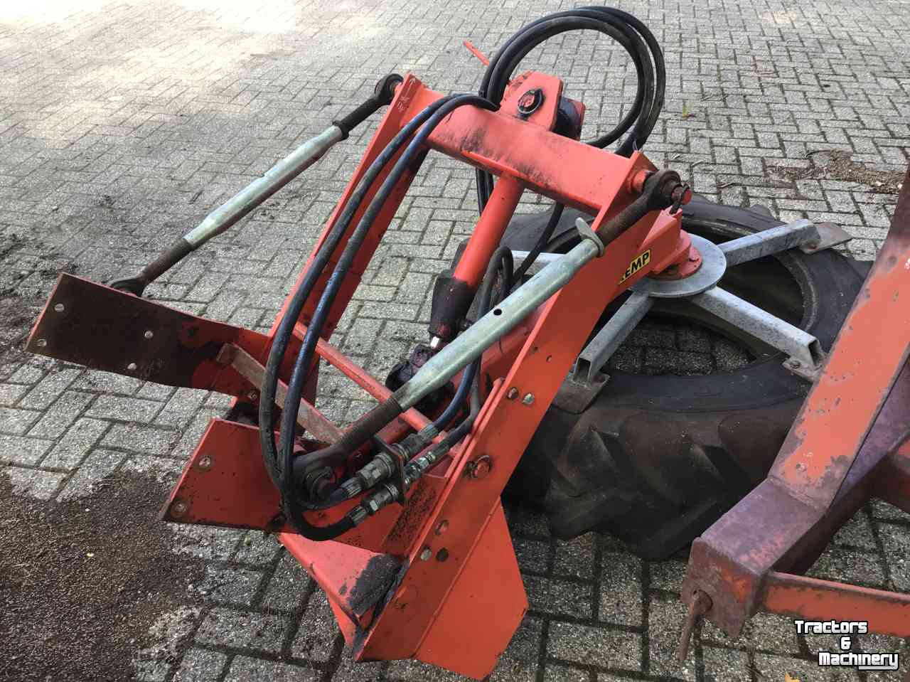 Feed sweeper wheel Kemp Front voerbanveger