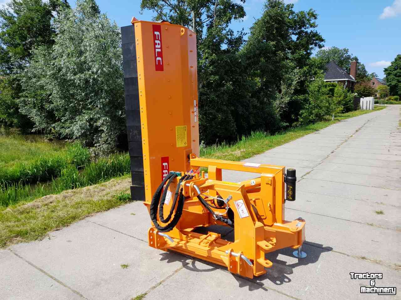 Flail mower Falc TLF 1600 - 2000 - 2500 Zij-klepelmaaier