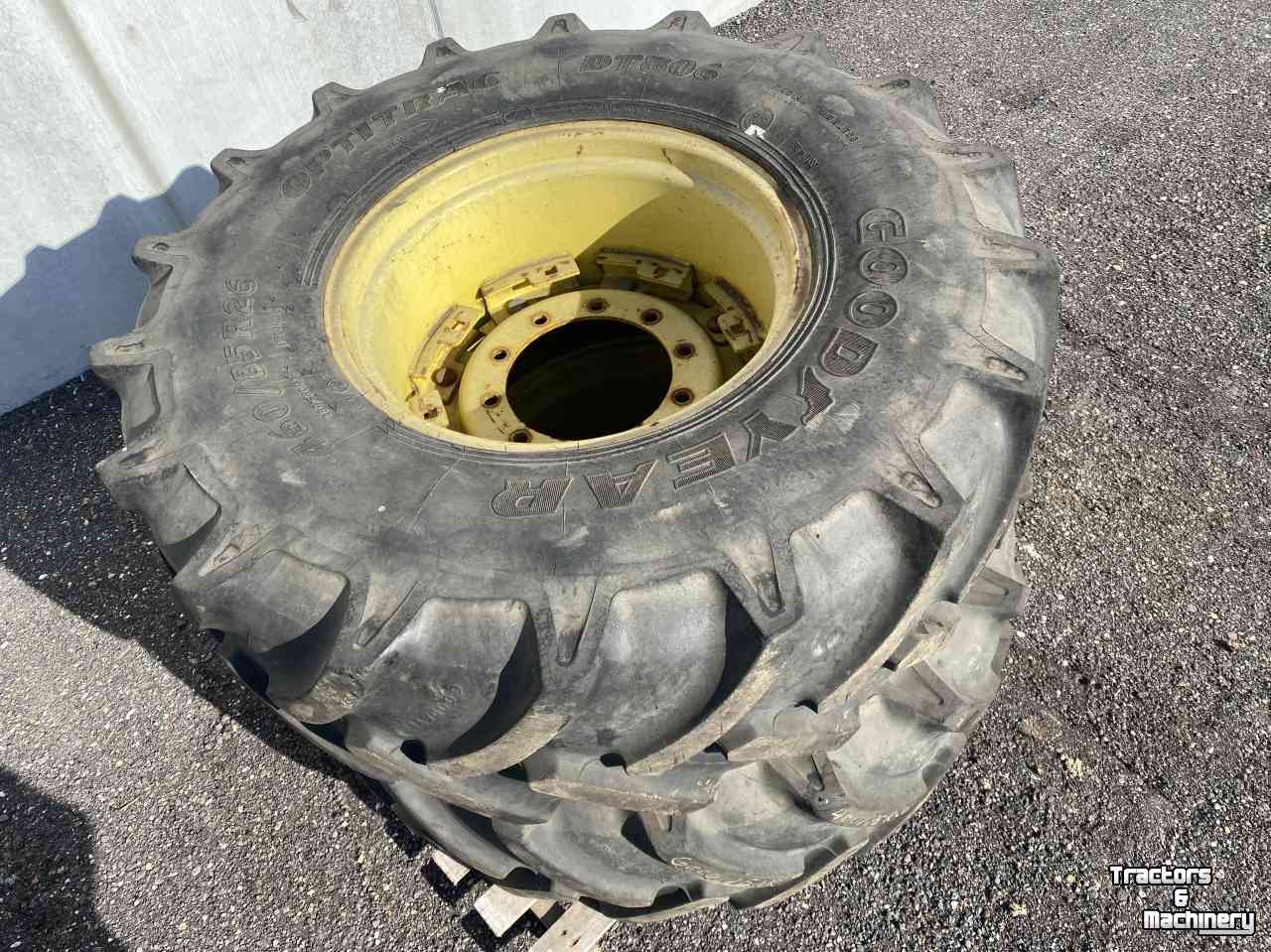 Wheels, Tyres, Rims & Dual spacers Good Year 460/85 R26