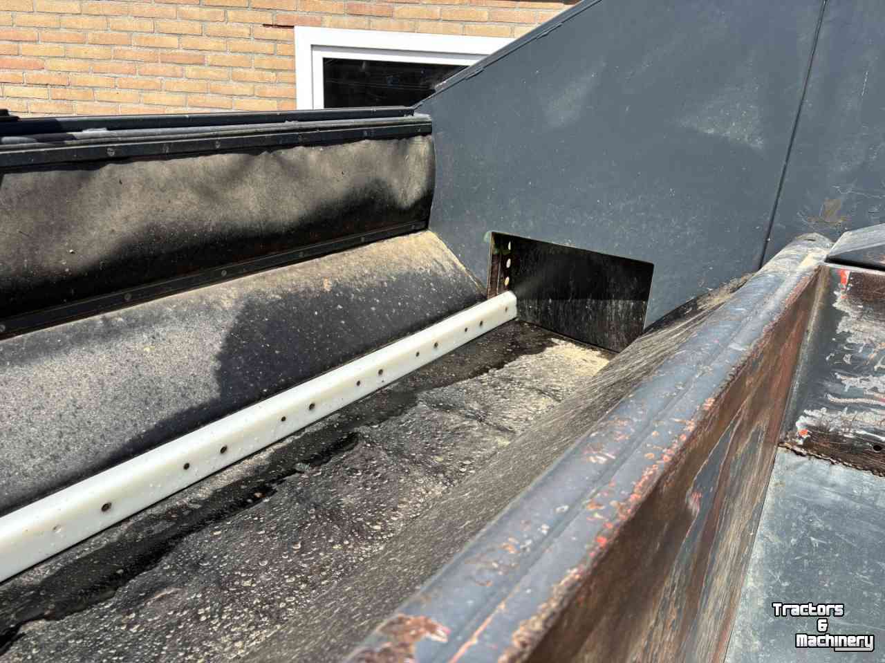 Bulk box tipper  Burg, kistenkantelaar, kantelaar