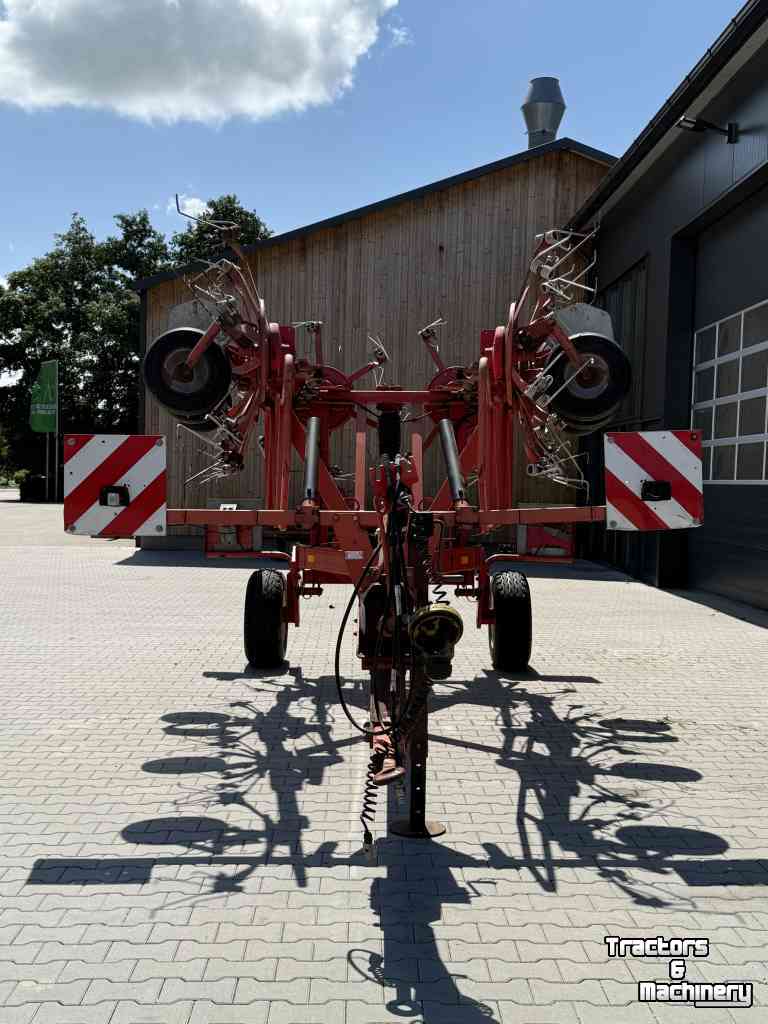 Tedder Lely Lotus 900