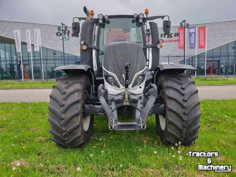 Tractors Valtra T174 Active