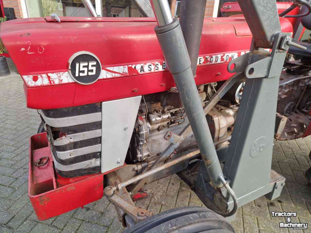 Tractors Massey Ferguson 155
