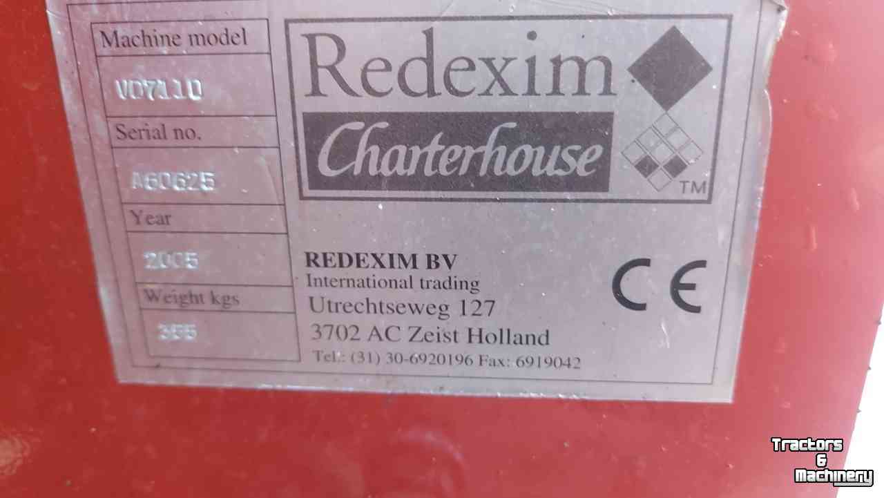 Meadow aerator Vertidrain Verti-Drain VD 7110 Beluchtingsmachine / Weidebeluchter