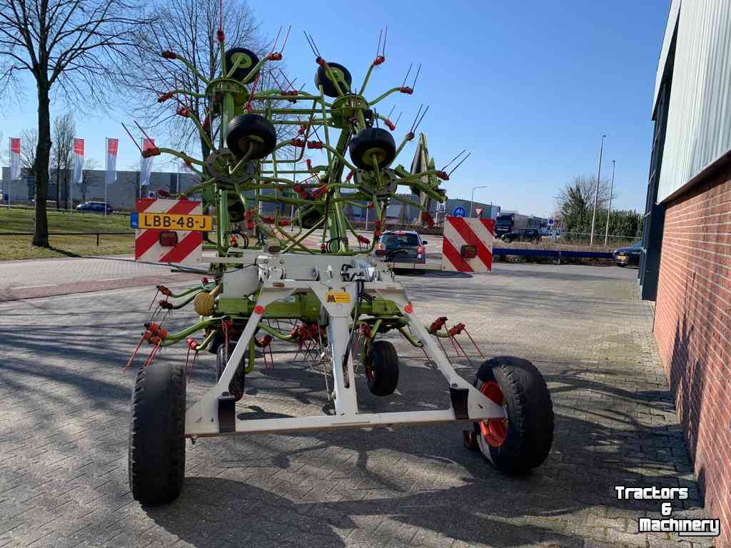 Tedder Claas Volto 1320 T Schudder