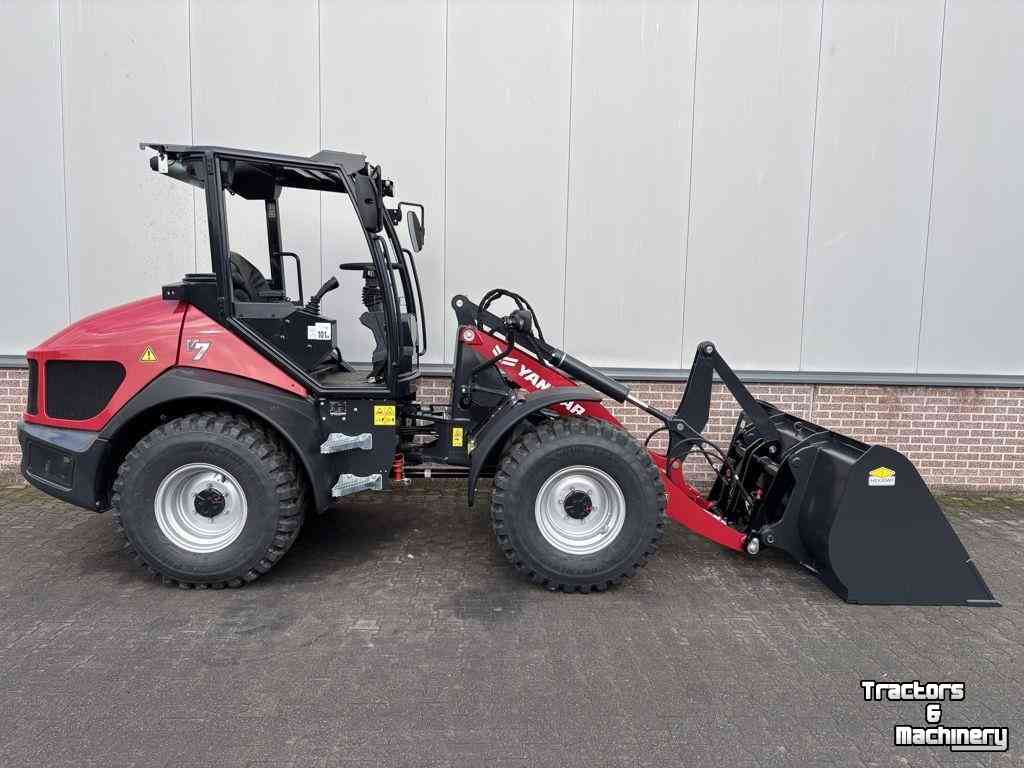 Wheelloader Yanmar V7