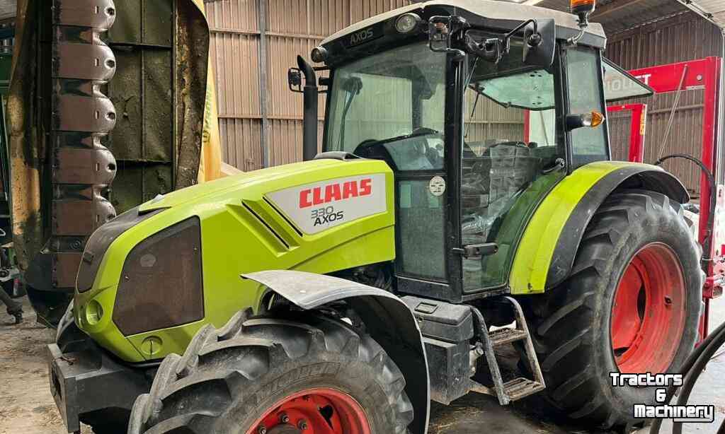 Tractors Claas Axos 330 Tractor
