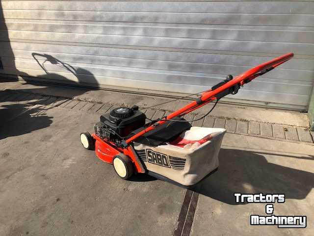 Push-type Lawn mower Sabo Loopmaaier Sabo 43 standaard vangbak