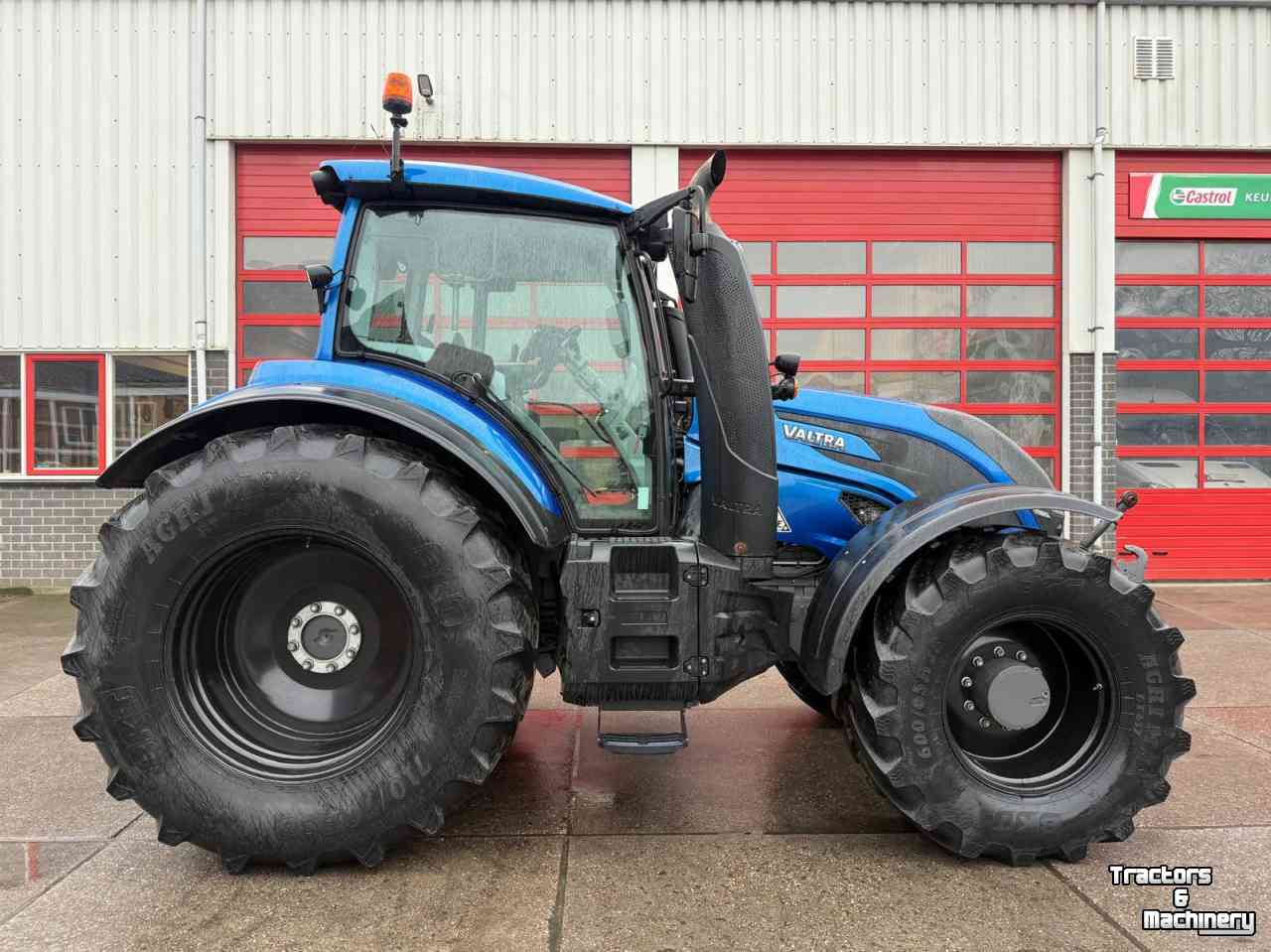 Tractor Valtra T214 Versu + RTK G.P.S. Smarttouch