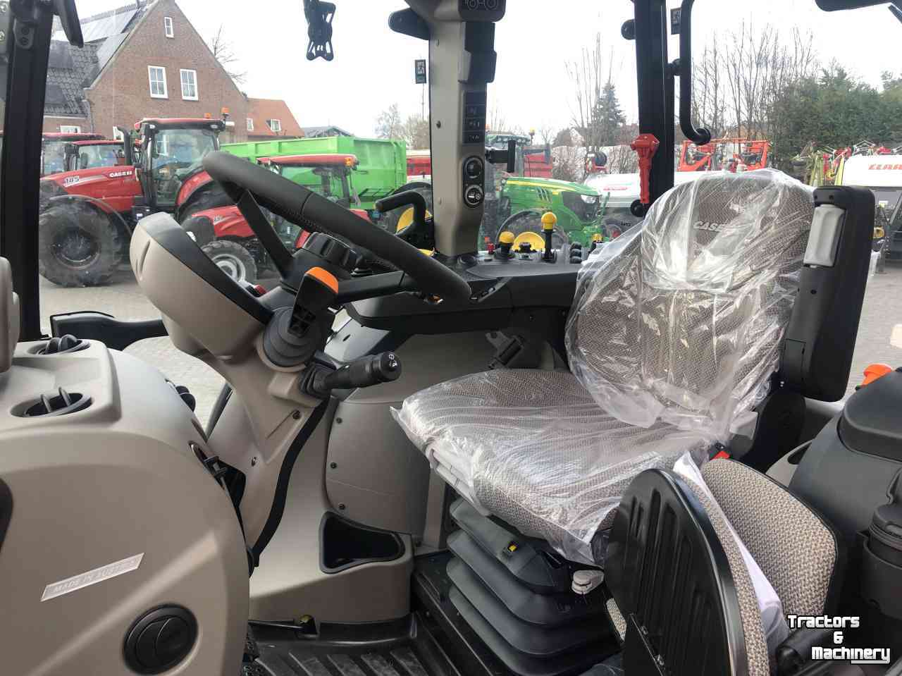 Tractors Case-IH Luxxum 120