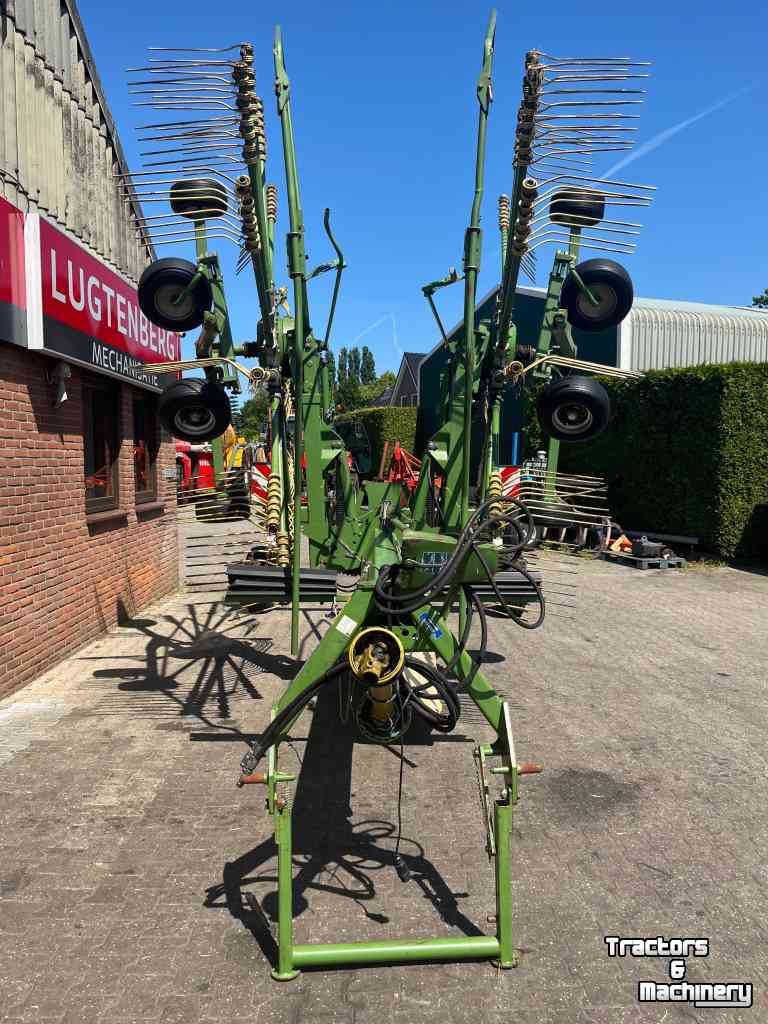 Rake Krone Swadro 900 zwadhark weidebouwmachines