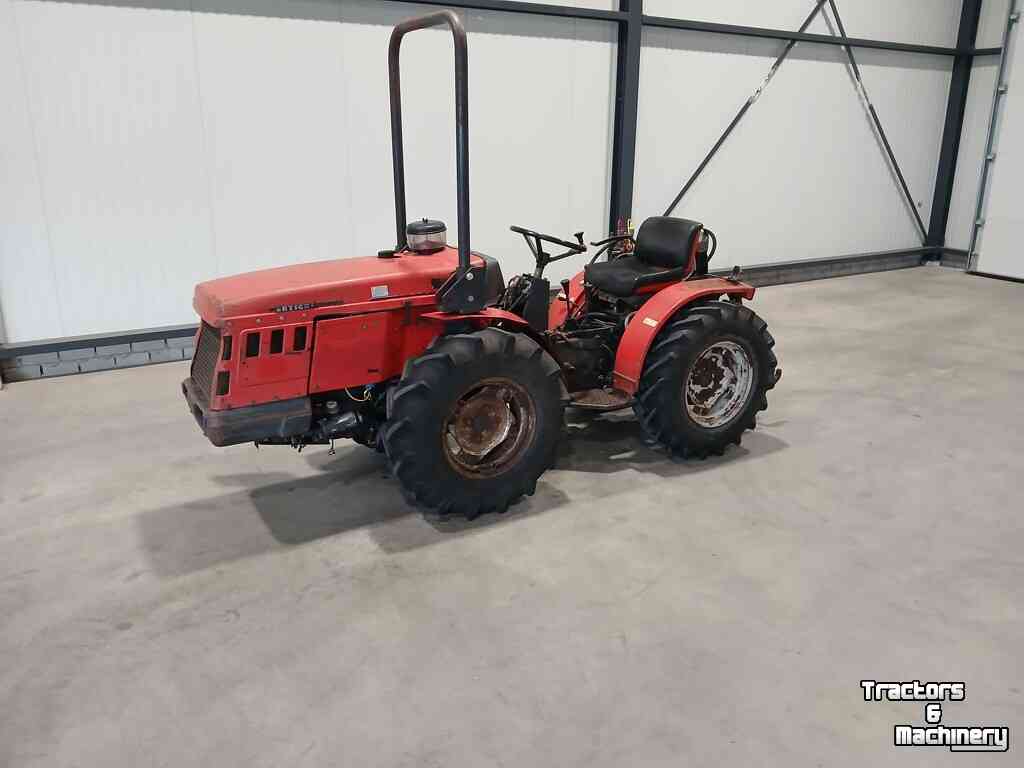 Horticultural Tractors Carraro Supertigre 5500