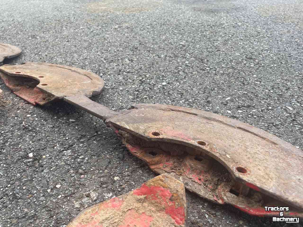 Mower Lely slijtdelen / schotels /  glijsloffen / slijtplaten Lely